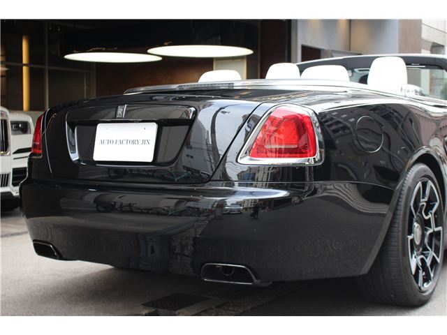 2020 ロールスロイス ドーン ブラックバッジ auction photo 8