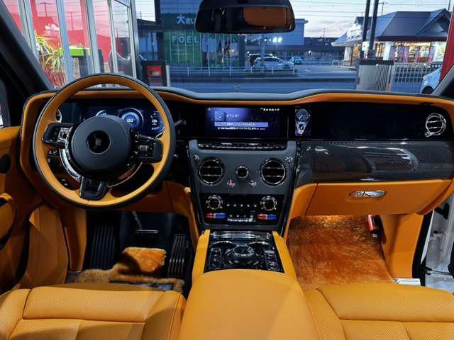 2025 Rolls-Royce ブラックバッジカリナン 6.75 4WD auction photo 6