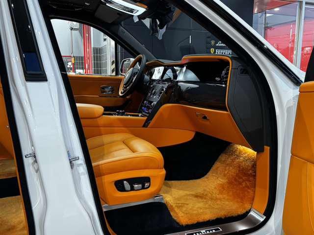 2025 Rolls-Royce ブラックバッジカリナン 6.75 4WD auction photo 5