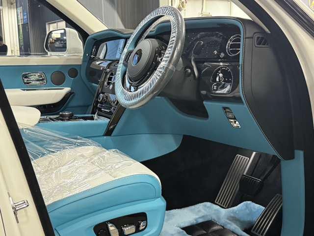 2026 Rolls-Royce ブラックバッジカリナン 6.75 4WD auction photo 4