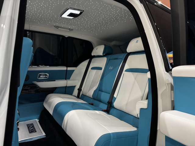 2026 Rolls-Royce ブラックバッジカリナン 6.75 4WD auction photo 17