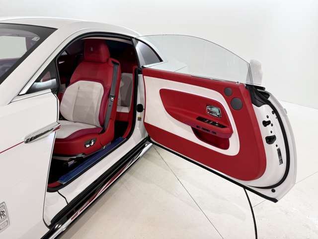 2025 Rolls-Royce スペクター Base grade auction photo 27