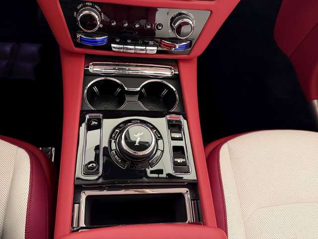 2025 Rolls-Royce スペクター Base grade auction photo 20