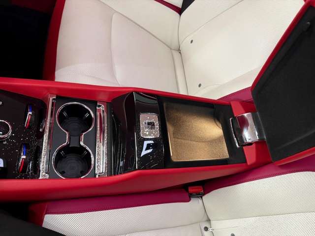 2025 Rolls-Royce スペクター Base grade auction photo 25