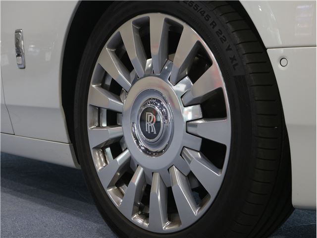 2018 ロールスロイス ファントム ビスポークINT・スターヘッドライナー・OP1600万程 auction photo 32