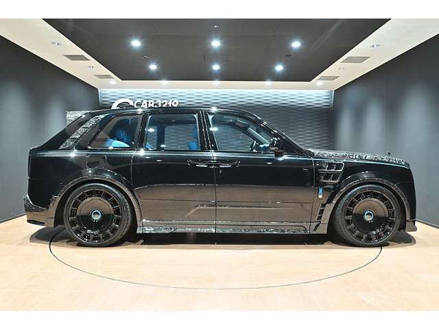2025 Rolls-Royce ブラックバッジカリナン 6.75 4WD auction photo 10