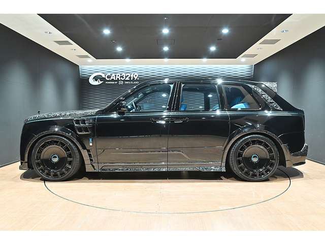 2025 Rolls-Royce ブラックバッジカリナン 6.75 4WD auction photo 11