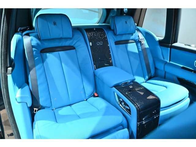 2025 Rolls-Royce ブラックバッジカリナン 6.75 4WD auction photo 24