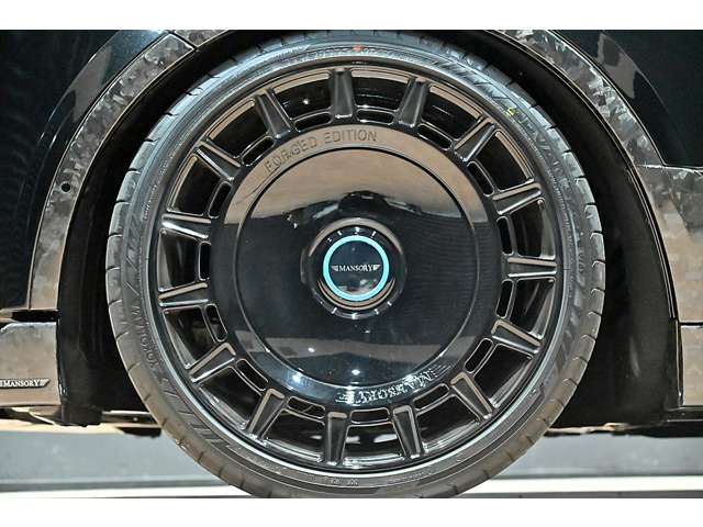 2025 Rolls-Royce ブラックバッジカリナン 6.75 4WD auction photo 3