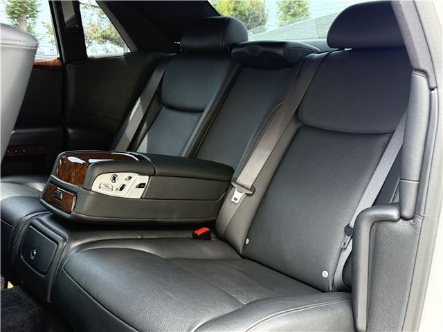 2015 ロールスロイス ゴーストII ベースグレード AIS検査済 RRアンブレラ2本 ブラックレザーインテリア auction photo 23