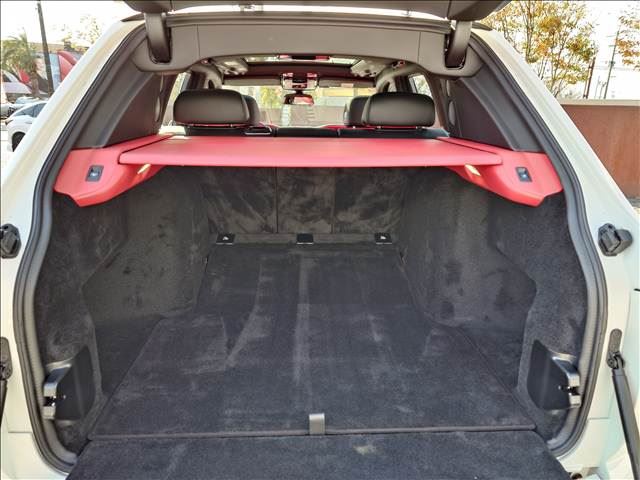 2025 Rolls-Royce CULLINAN Base grade auction photo 19