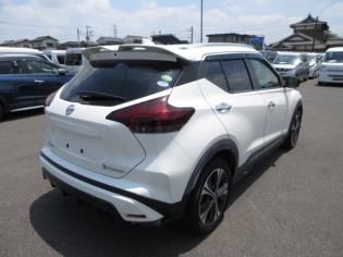 2021 Nissan Kicks X auction photo 2