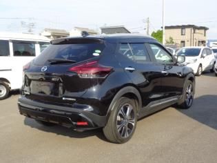 2021 Nissan Kicks X auction photo 2