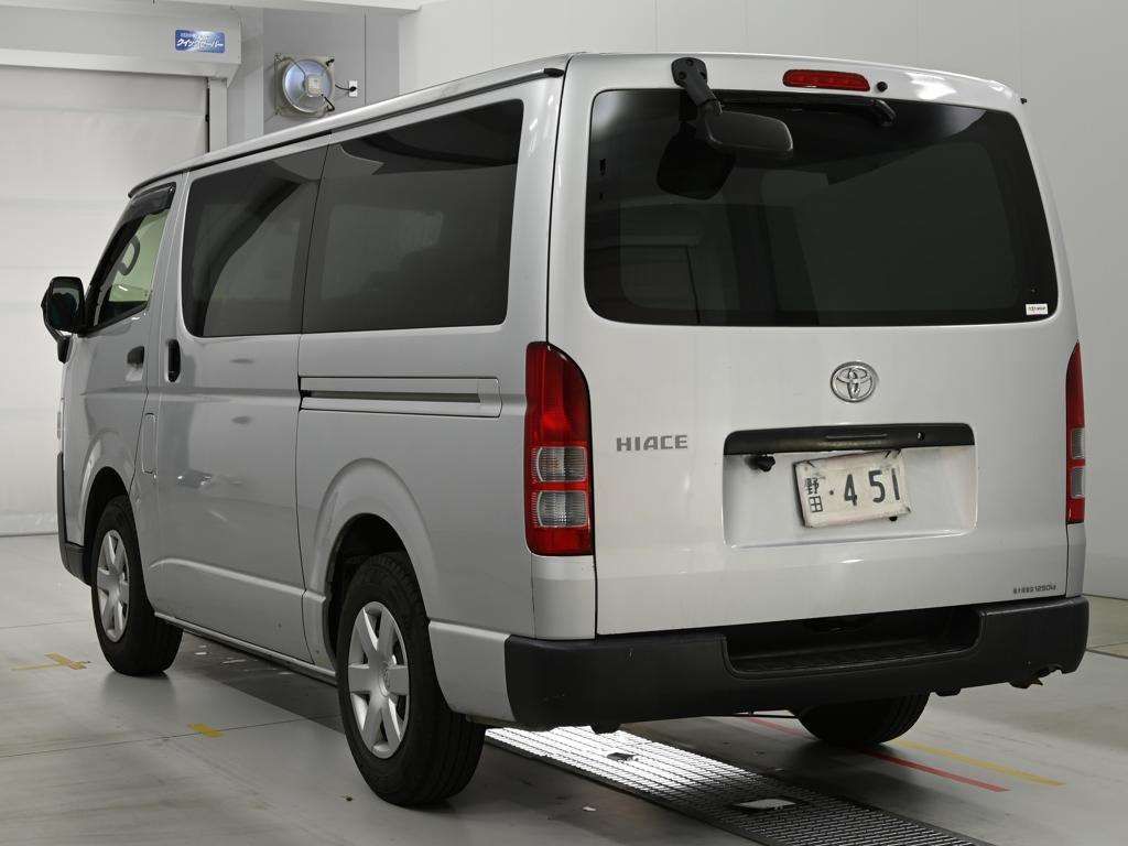 2021 Toyota Hiace DX auction photo 6