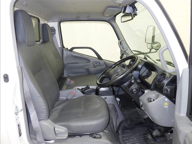 2021 Toyota Dyna Flatbed auction photo 5