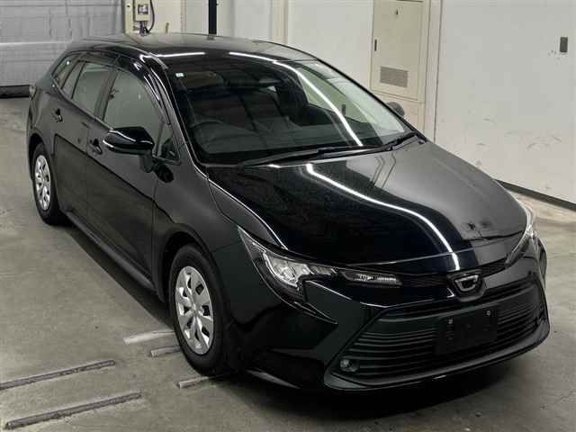 Japan Auction Vehicles 10 2023 Toyota Corolla Touring X auction photo
