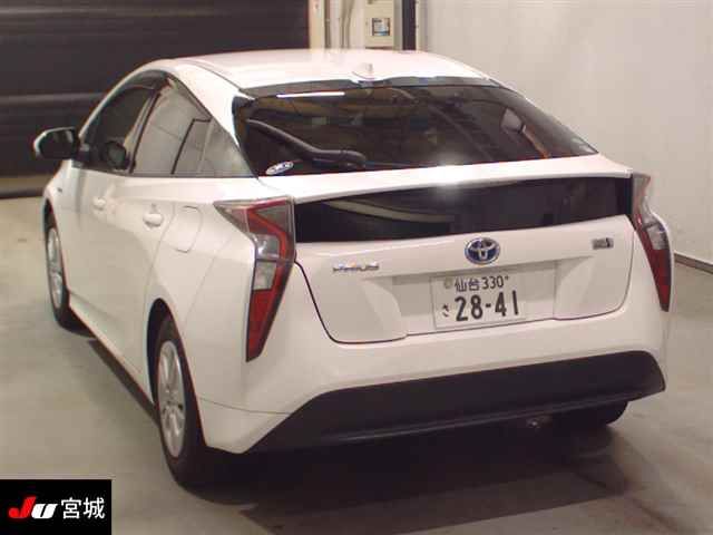 2016 Toyota Prius S auction photo 2
