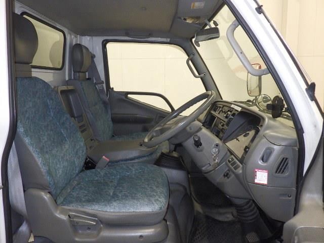 2001 Mitsubishi Fuso Canter Van auction photo 6