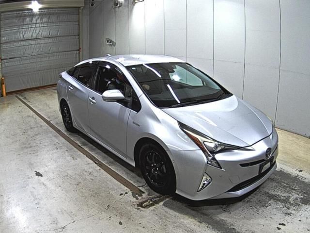 2015 Toyota Prius A Japan auction vehicle