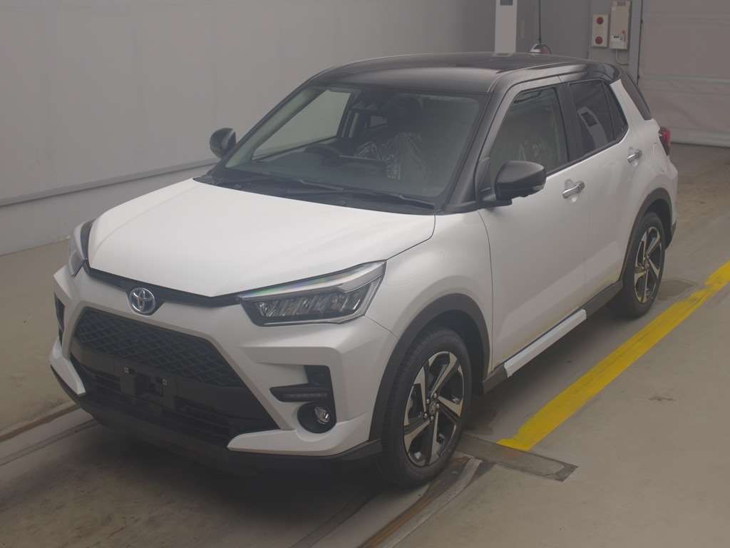 Japan Auction Vehicles 4 2026 Toyota Raize Hybrid Z auction photo