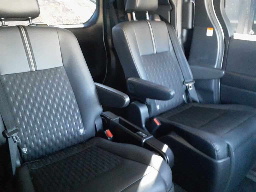 2022 Toyota Noah S-Z auction photo 11