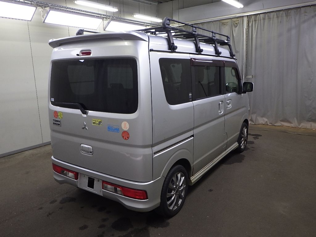 2017 Mitsubishi タウンボックス 4WD G ハイルーフ auction photo 2