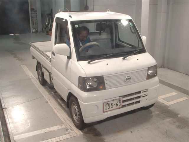 Japan Auction Vehicles 10 2004 Nissan クリッパー auction photo