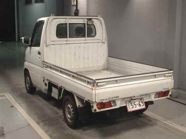 2004 Nissan クリッパー auction photo 2