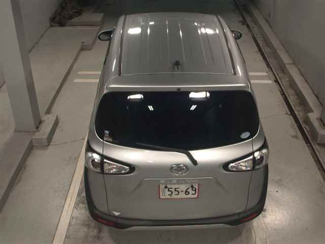 2016 Toyota Sienta G auction photo 7