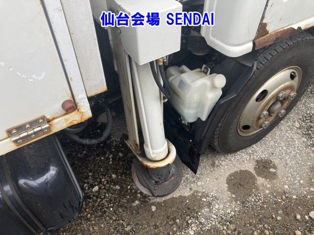 2009 Isuzu Elf Koushosagyou auction photo 11
