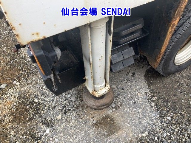 2009 Isuzu Elf Koushosagyou auction photo 10