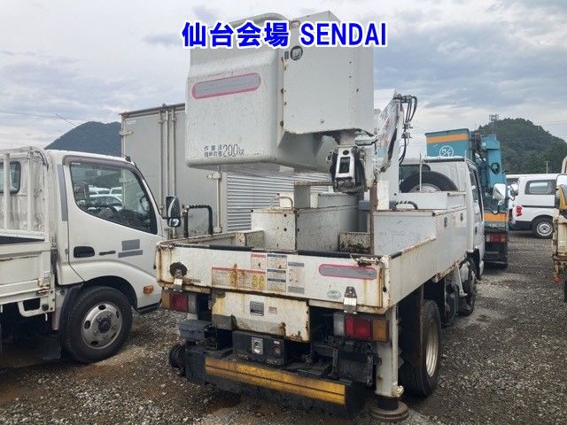 2009 Isuzu Elf Koushosagyou auction photo 2