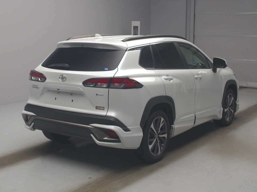 2024 Toyota Corolla Cross Hybrid Z 4WD auction photo 2