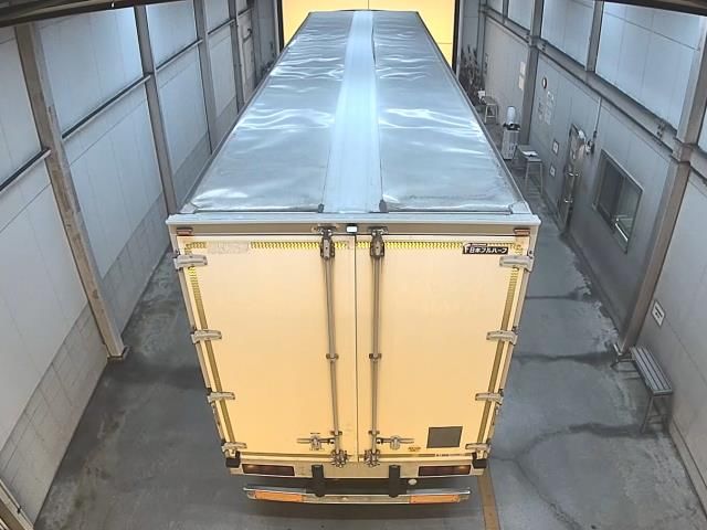 2008 Isuzu ウィング auction photo 3