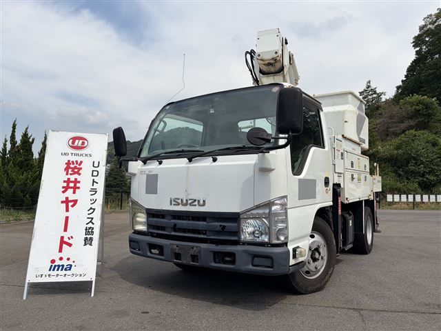 2013 Isuzu Elf Aerial work platform Japan auction vehicle