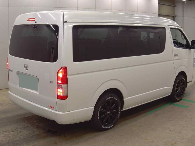 2024 Toyota Hiace GL 4WD auction photo 5