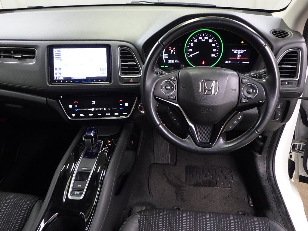 2018 Honda Vezel 4WD ハイブリッドZホンダセンシング auction photo 3
