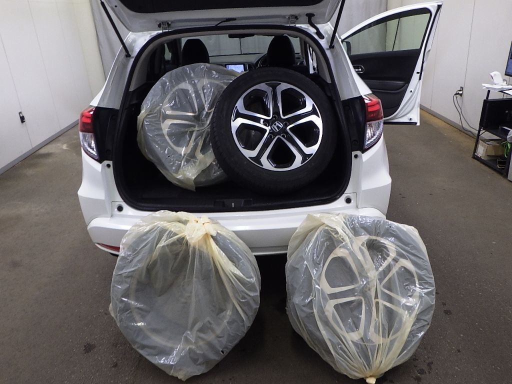 2018 Honda Vezel 4WD ハイブリッドZホンダセンシング auction photo 8