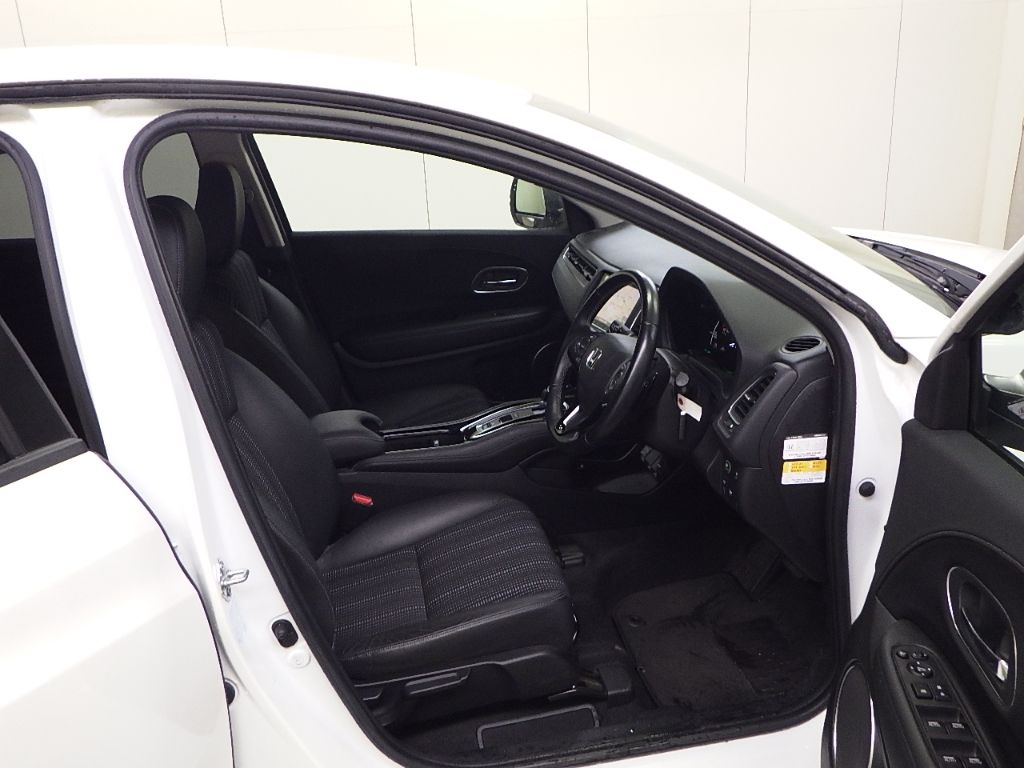 2018 Honda Vezel 4WD ハイブリッドZホンダセンシング auction photo 6
