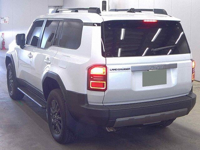 2025 Toyota Land Cruiser 250 VX 4WD auction photo 2