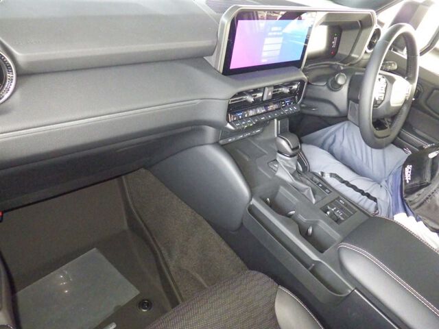 2025 Toyota Land Cruiser 250 VX 4WD auction photo 3