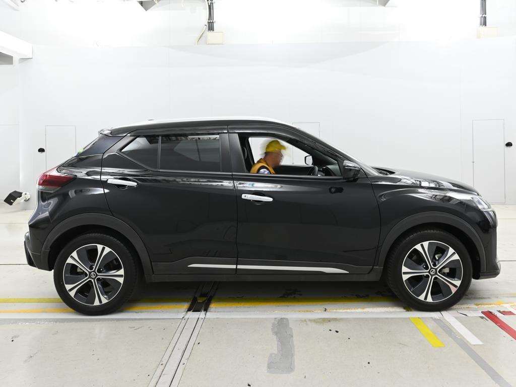 2020 Nissan Kicks X auction photo 3