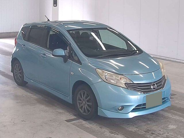 2013 Nissan Note エアロスタイル Japan auction vehicle