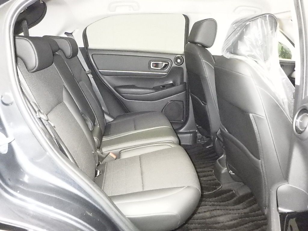 2022 Honda Vezel e:HEV Z auction photo 7