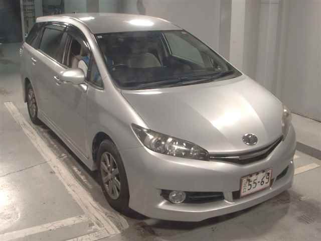 Japan Auction Vehicles 12 2015 Toyota Wish 1.8G auction photo