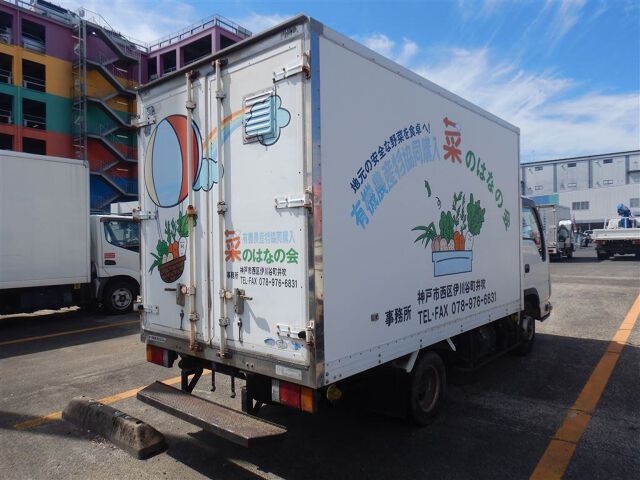 2012 Isuzu Elf auction photo 5