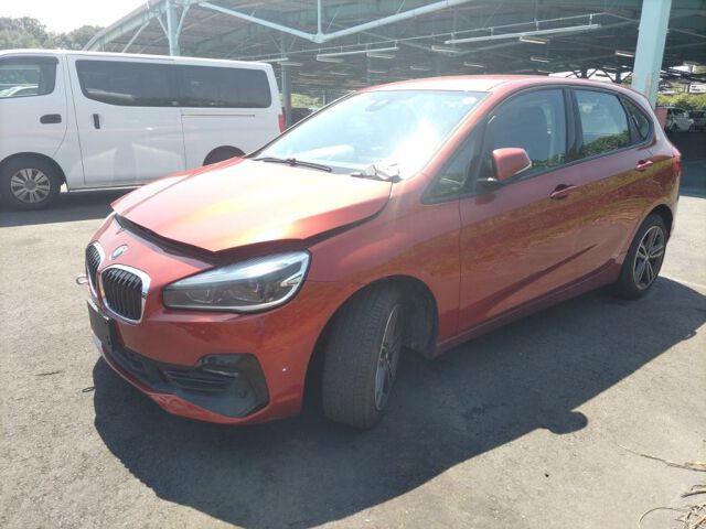 2019 BMW 2 Series 218Dアクティブツアラ auction photo 4
