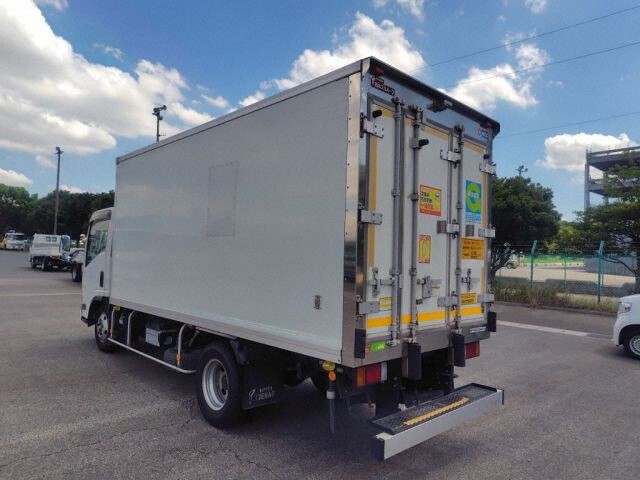 2019 Isuzu Elf Reizo Reito auction photo 2