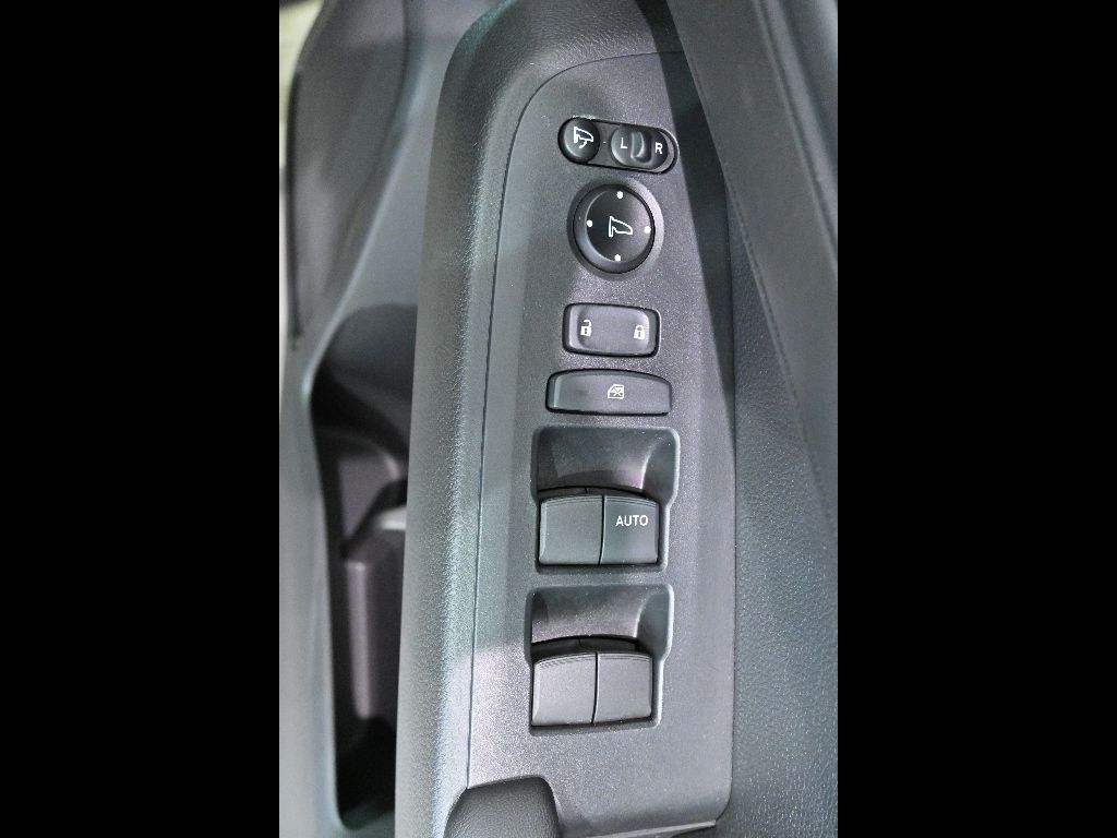 2021 Honda Vezel G auction photo 12