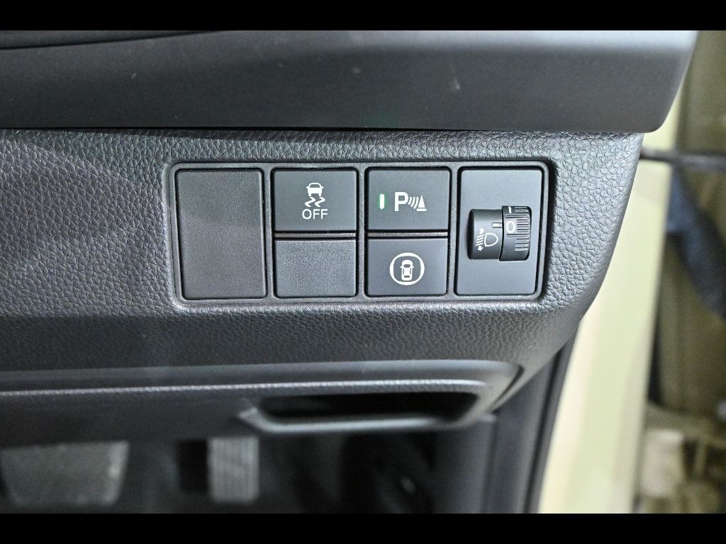 2021 Honda Vezel G auction photo 11